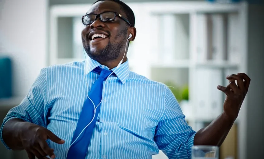 272_la canzone felice