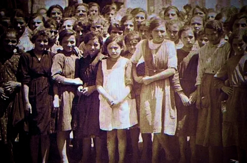 35_le filandere donne